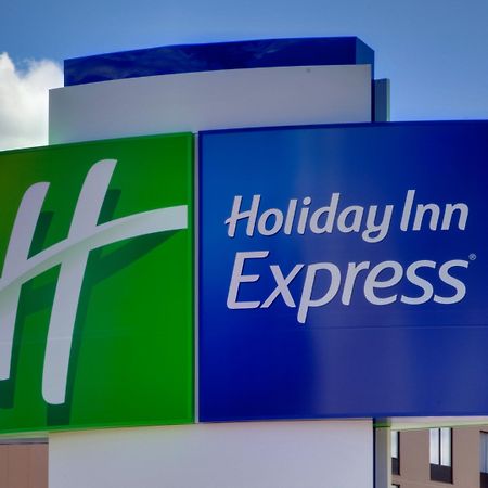 Holiday Inn Express & Suites Monterrey Valle By Ihg San Pedro Garza Garcia Екстер'єр фото