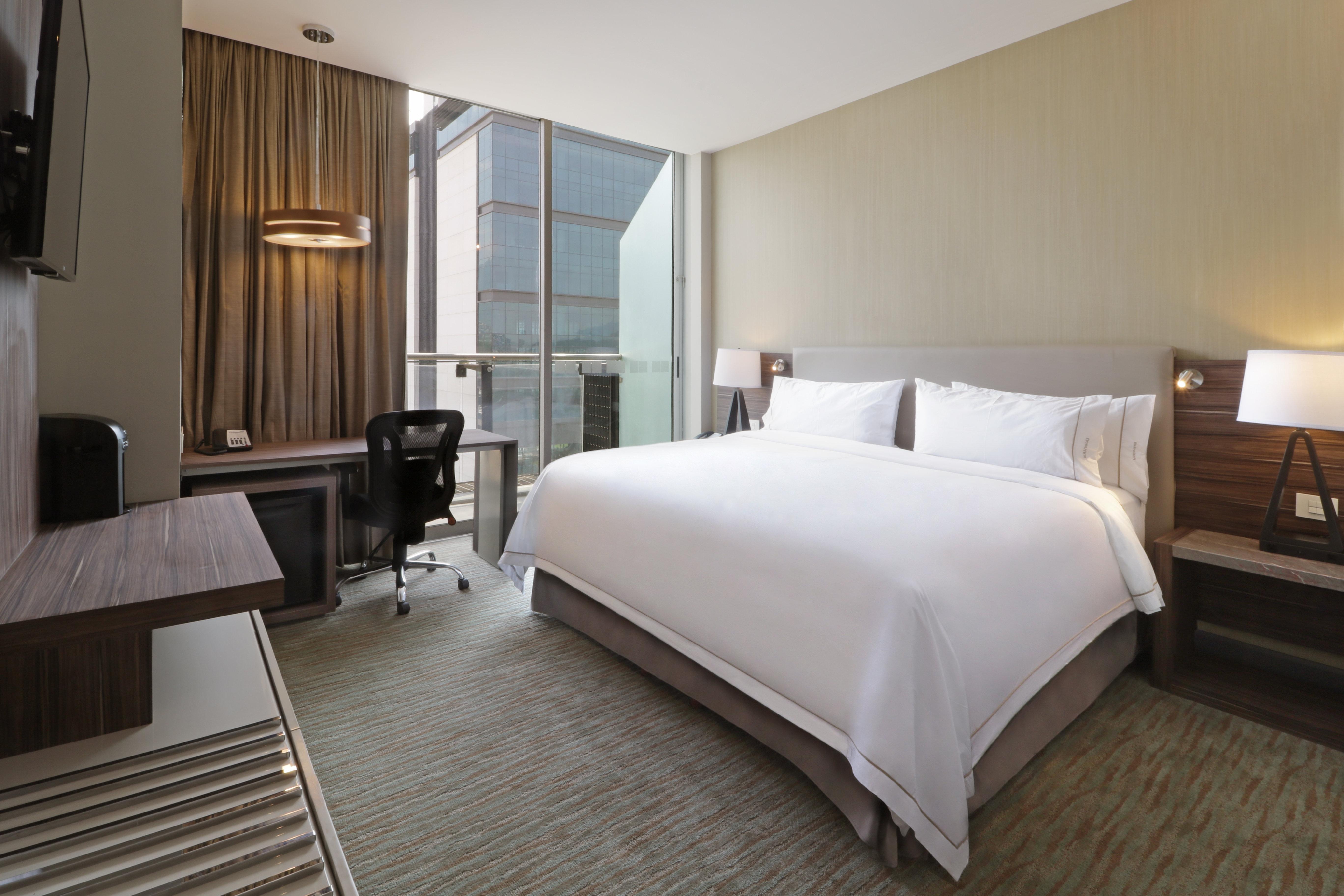 Holiday Inn Express & Suites Monterrey Valle By Ihg San Pedro Garza Garcia Екстер'єр фото