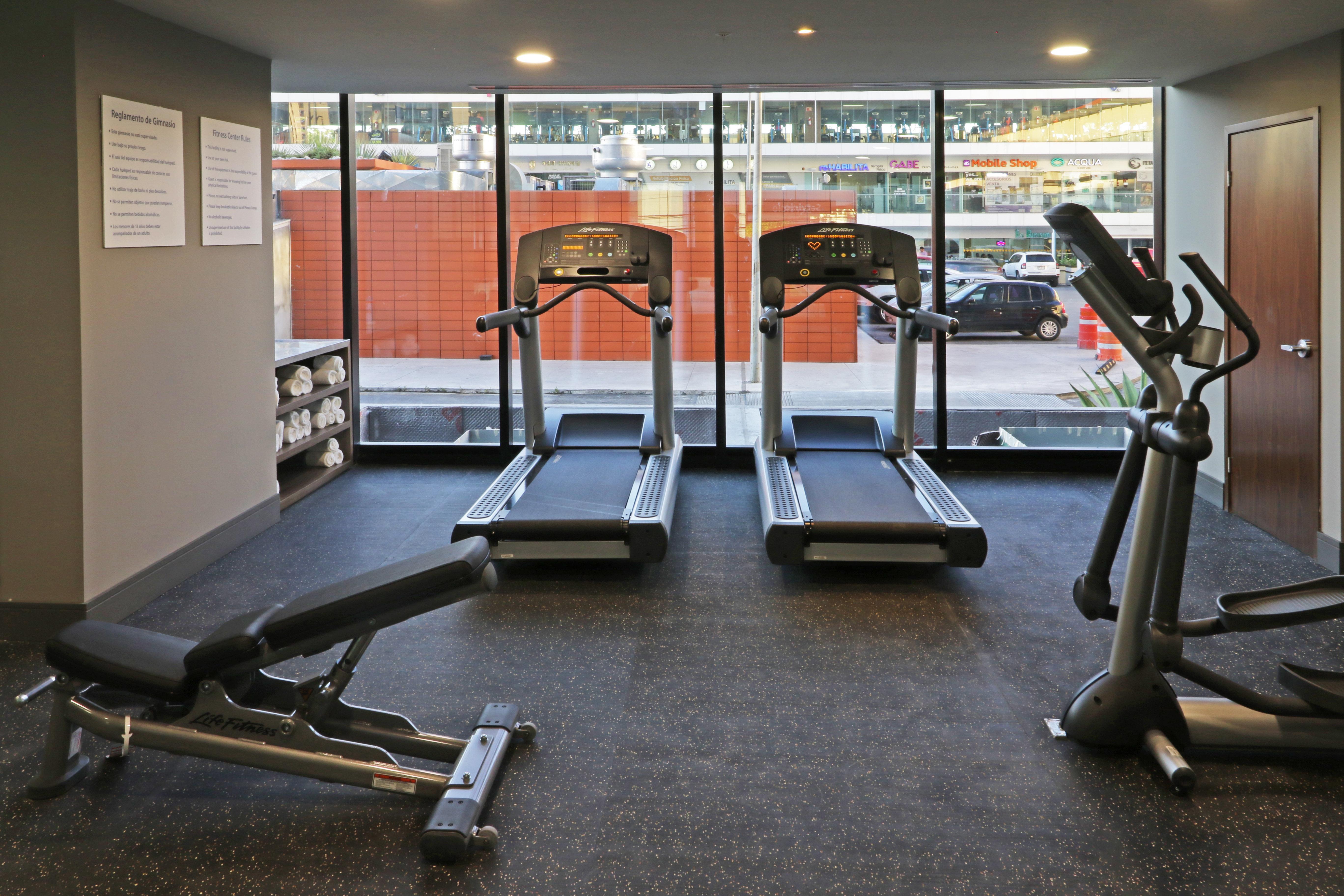 Holiday Inn Express & Suites Monterrey Valle By Ihg San Pedro Garza Garcia Екстер'єр фото